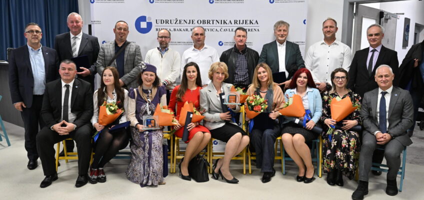 Na svečanoj sjednici Skupštine Udruženja obrtnika Rijeka u Kostreni uručena priznanja obrtnicima